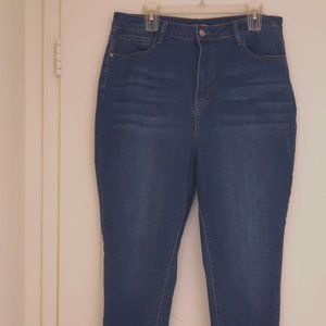 Medium Denim Wash Skinny Jeans
